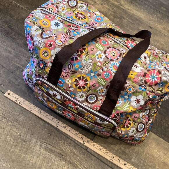 NWOT Tokidoki for LeSportsac Duffle Weekender Multi Floral Bag - Picture 13 of 16